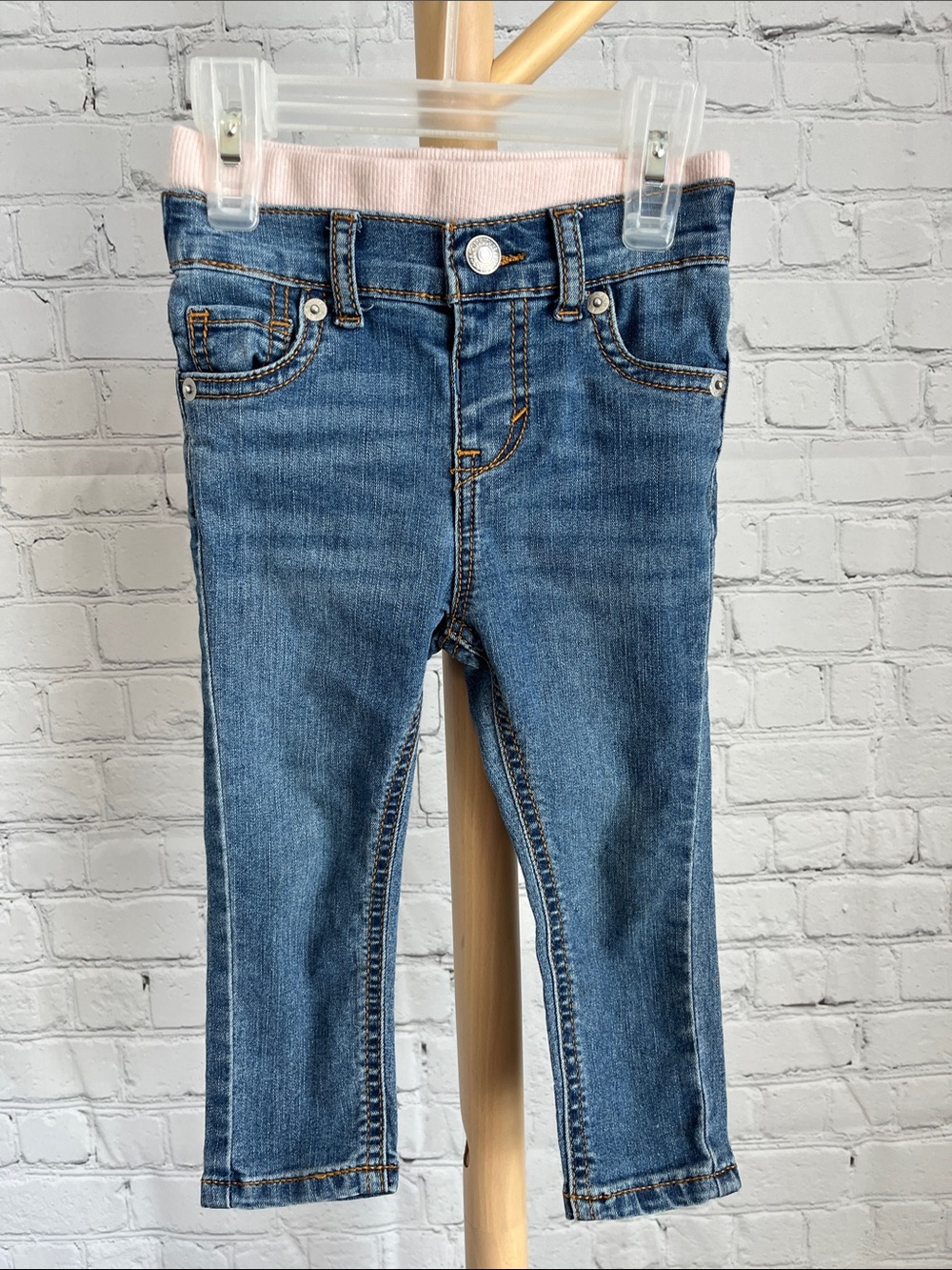 ⭐️⭐️PICK 5 / $20 Levi's Girls Blue Denim Jeans with Pink Elastic Waistband
